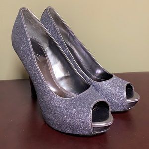 Sparkle high heel shoes